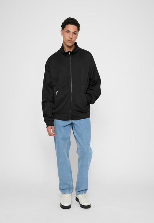 Produktbild 9N1M Sense Prive (M)