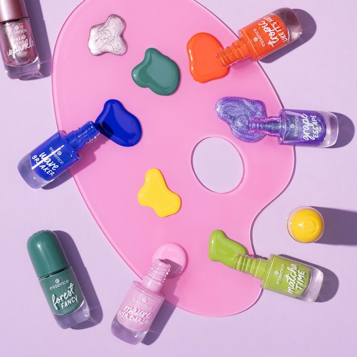 Produktbild essence gel nail colour (Too Glam To Give A Damn, Gel-Effekt Nagellack)