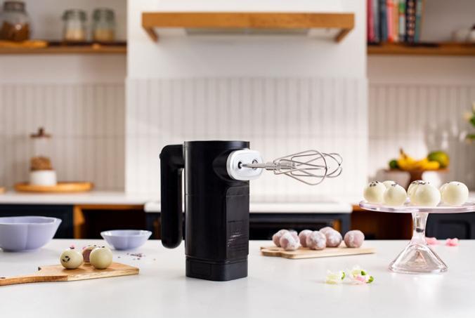 Productafbeelding KitchenAid Draadloze handmixer met oplaadbare batterij KHMR762 (250 W)