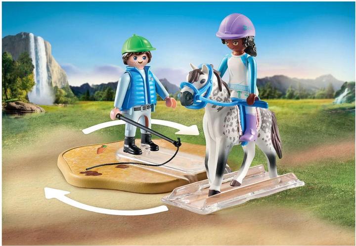 Immagine prodotto Playmobil Maneggio moderno (71637, Playmobil Horses of Waterfall)