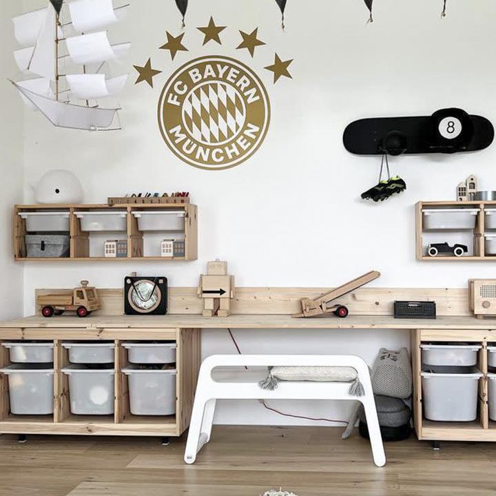 Produktbild FC Bayern München Logo einfarbig (30 x 28 cm, 90 x 85 cm, 120 x 113 cm, 50 x 47 cm)