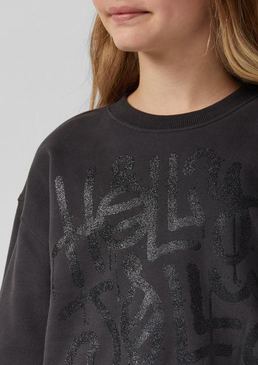 Image du produit s.Oliver Sweatshirt Kuscheliges Crop-Sweatshirt im Oversize Shape mit schimmerndem Print (146, 152)
