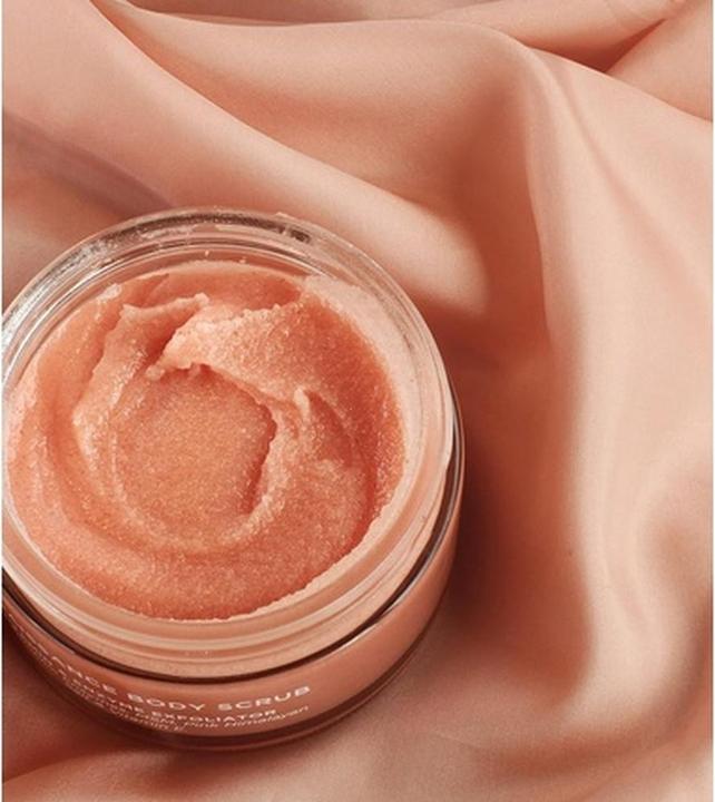 Actual product image Oskia Renaissance Body Scrub (220 ml)