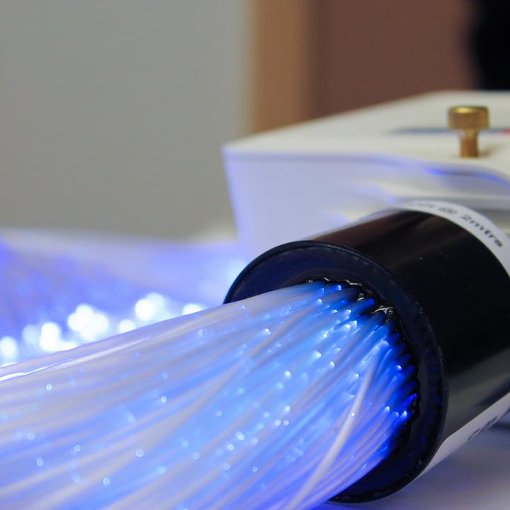 Actual product image Sport-Thieme Fibre optic projector with remote control