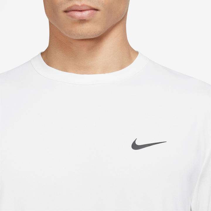 Actual product image Nike Hyverse Dri-FIT UV S/S (M)