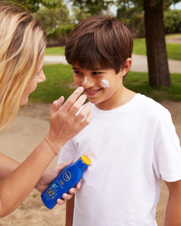 Image du produit NIVEA Sun Kids Protect & Care Sonnenlotion (Lotion solaire, SPF 50, 200 ml, 240 g)