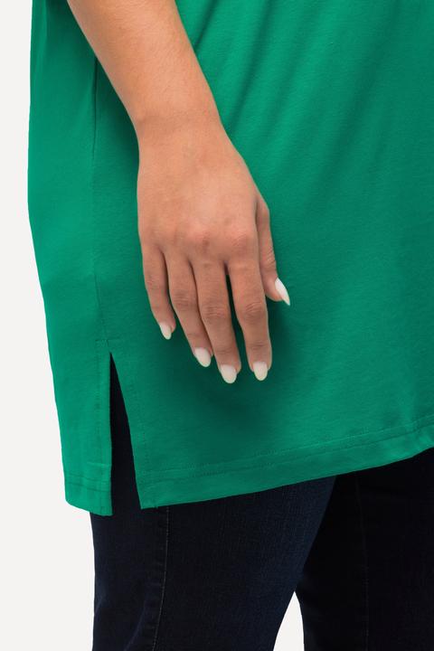 Immagine prodotto Ulla Popken T-shirt dalle linee morbide con scollo a V e mezze maniche (46, 48)