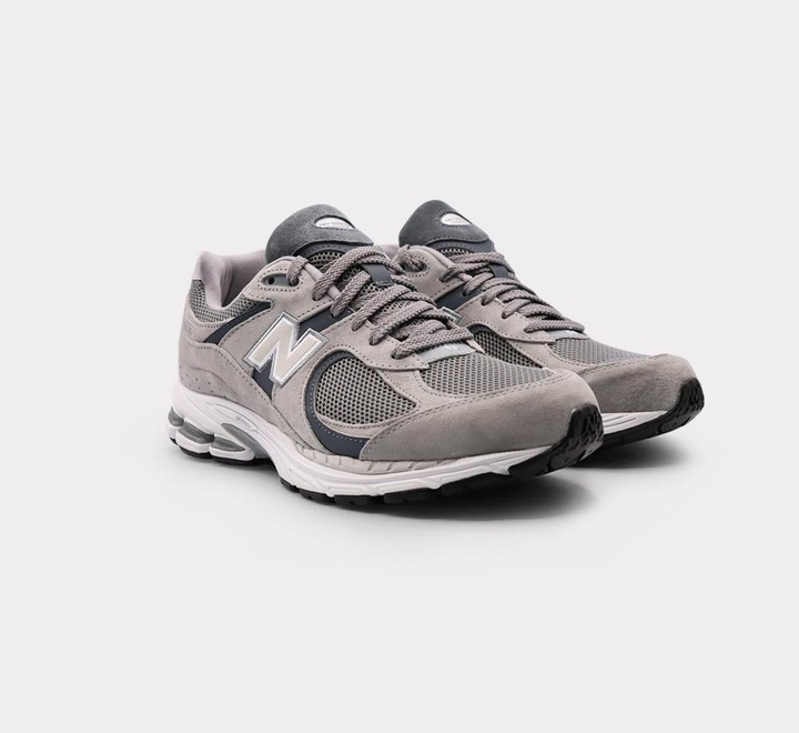 Produktbild New Balance 2002 RST (40)