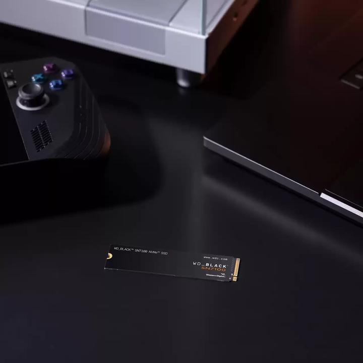 Produktbild SANDISK Black SN7100 Retail (1000 GB, M.2 2280)