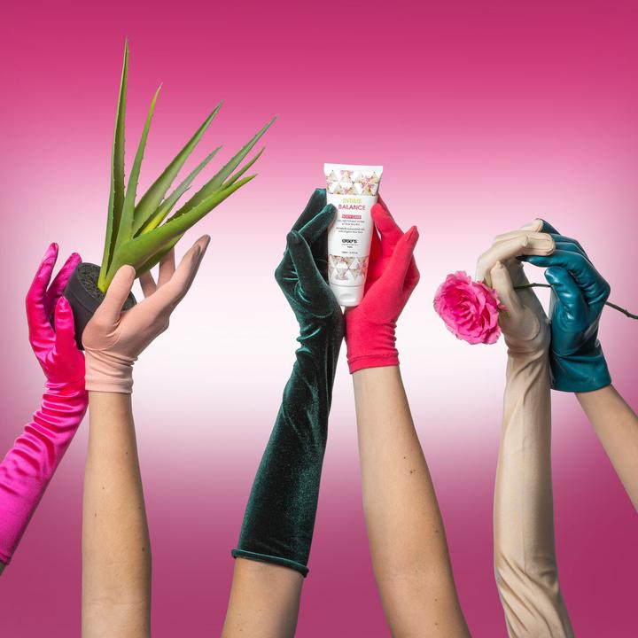 Actual product image Exsens Intimate Balance Cleansing Gel with Organic Aloe Vera (100 ml, Intimate washing lotion)