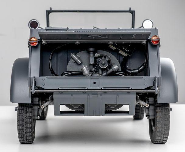 Actual product image RocHobby Scaler bucket truck type 82 1:12, RTR (RTR Ready-to-Run)