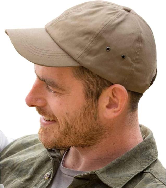 Actual product image Regatta Plush Cap (One size)