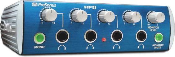 Actual product image PreSonus HP4 headphone amplifier with headphones