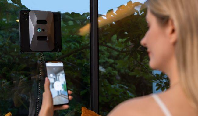 Actual product image Eziclean Windobot S6 Ultra