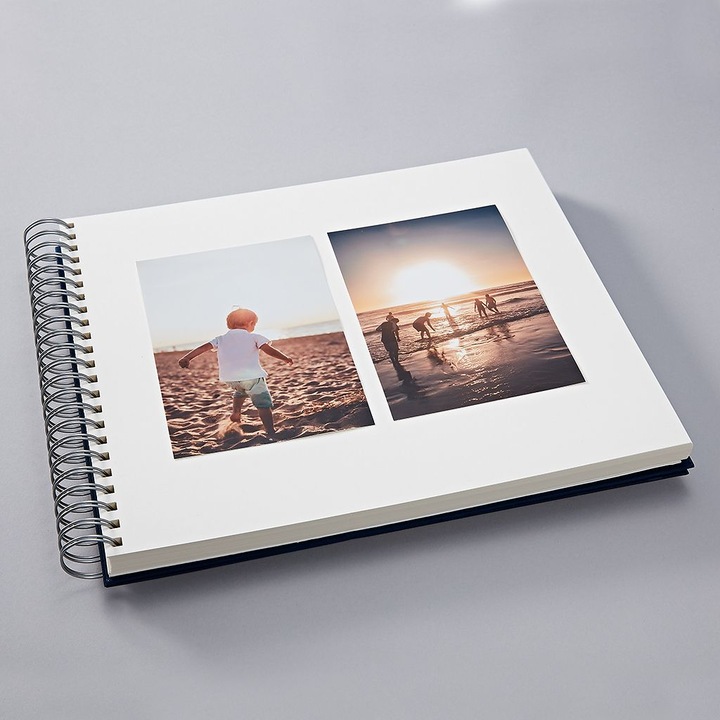 Produktbild Semikolon Fotoalbum Maxi Mucho Bordeaux, Cremefarbige Seiten (10 x 15 cm, 9 x 13 cm)