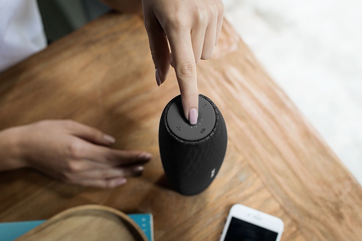Actual product image Philips EverPlay (10 h, Rechargeable battery operated)