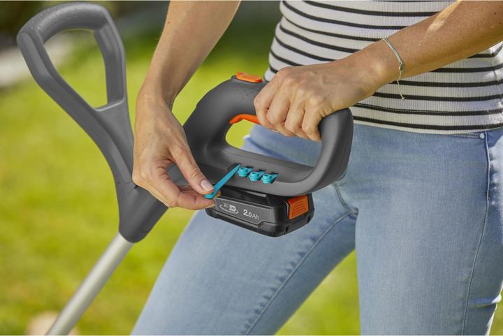 Actual product image Gardena SmallCut 23 18V P4A solo (Plastic knives)