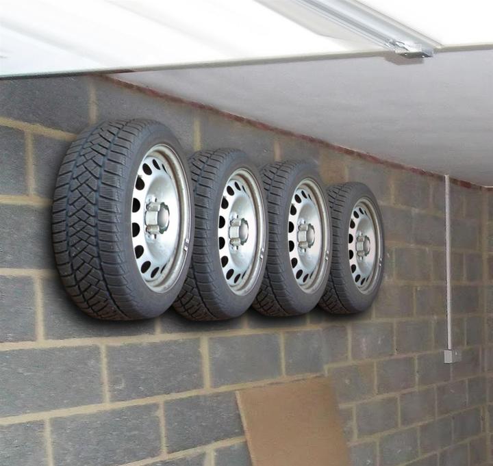 Actual product image Lampa Wall bracket for wheels
