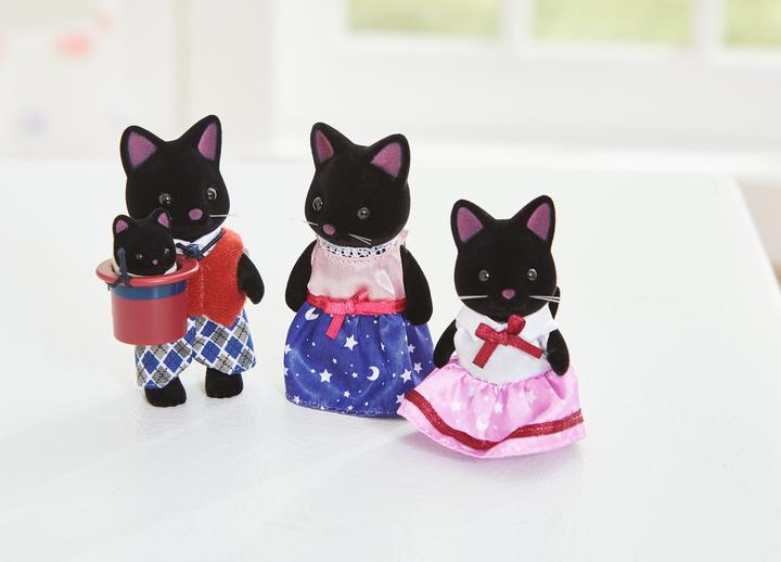 Actual product image Sylvanian Families Midnight Cat Family