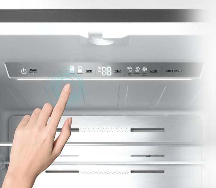 Actual product image Hisense RF632N4WFE SidebySide cooling combination (485 l)