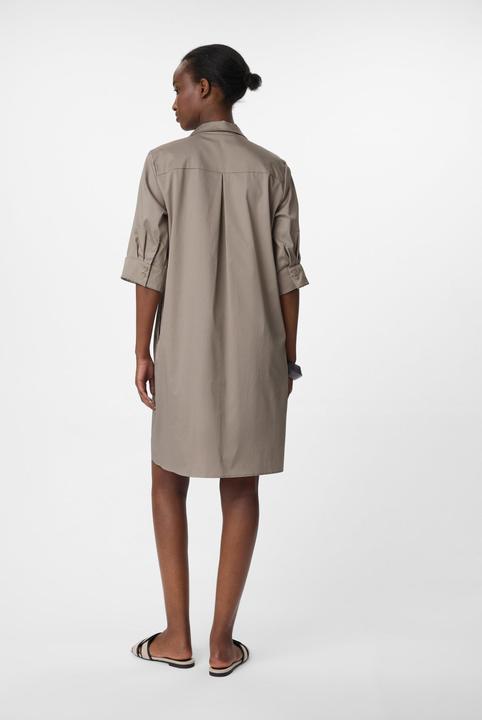 Actual product image Comma Kleid Hemdblusenkleid mit V-Ausschnitt aus Baumwollsatin (38)