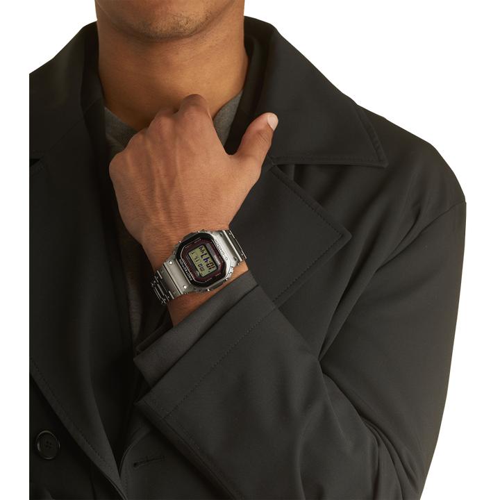 Produktbild Casio MRG-B5000D-1DR (Taucheruhr)