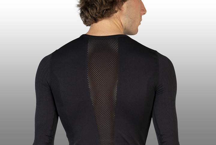 Actual product image Endura Engineered baselayer (M)