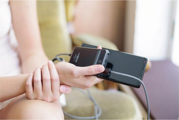 Produktbild Ansmann 10.8 mini (10000 mAh, 12 W, 37 Wh)