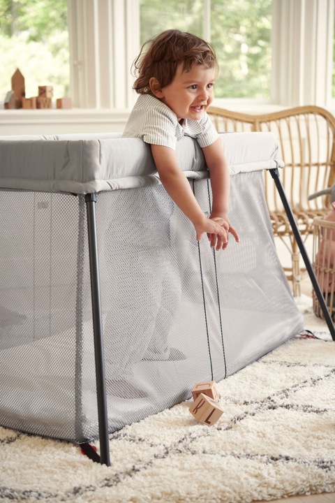 Actual product image BabyBjörn Travel Crib Light