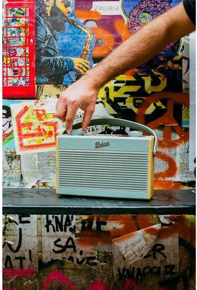 Actual product image Roberts Rambler Max (DAB+, FM, Web radio, Bluetooth, Wi-Fi)