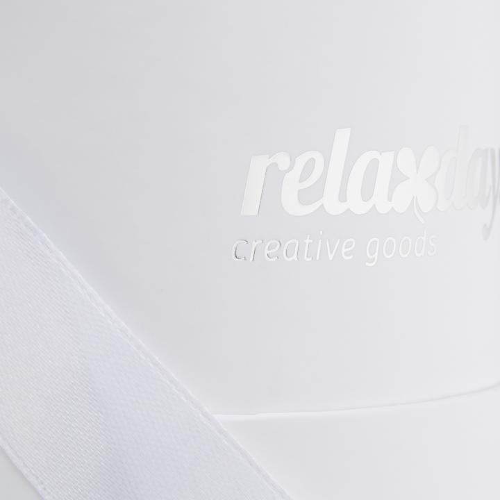 Actual product image Relaxdays White Round Flowerbox with 4 Roses (Dried flowers, 1x)