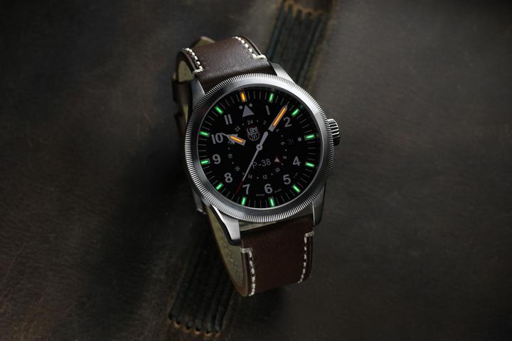 Produktbild Luminox P-38 Lightning Gmt 9520 Series (Fliegeruhr, 42 mm)