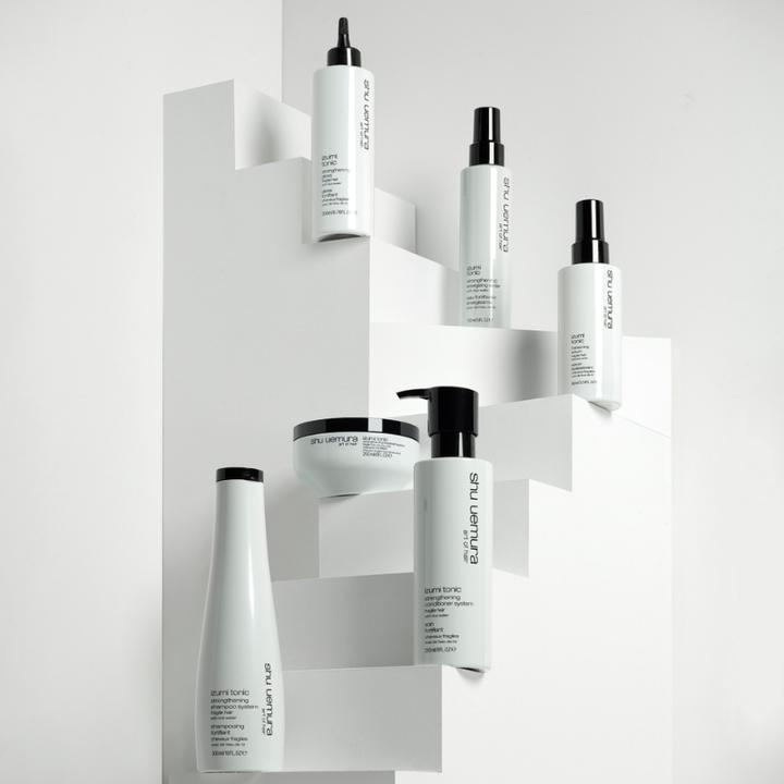 Produktbild Shu Uemura Izumi Tonic (300 ml, Flüssiges Shampoo)