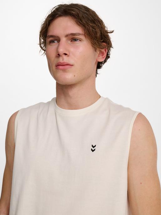 Produktbild hummel hmlHIIT MUSCLE TANK TOP (XL)