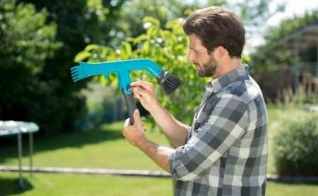 Actual product image Gardena Gutter cleaner