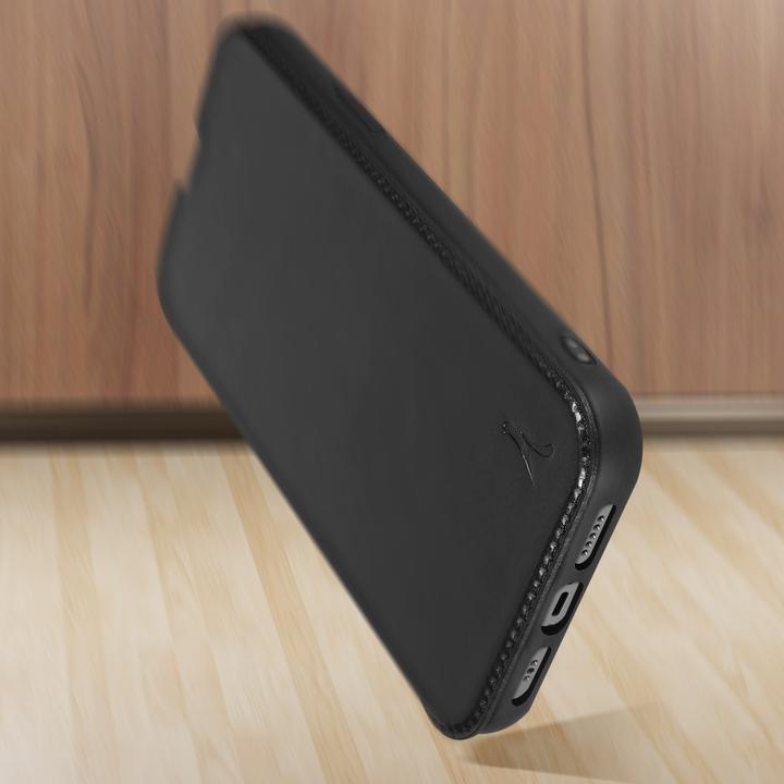 Actual product image Akashi Aka Series (Apple iPhone 13 Pro)