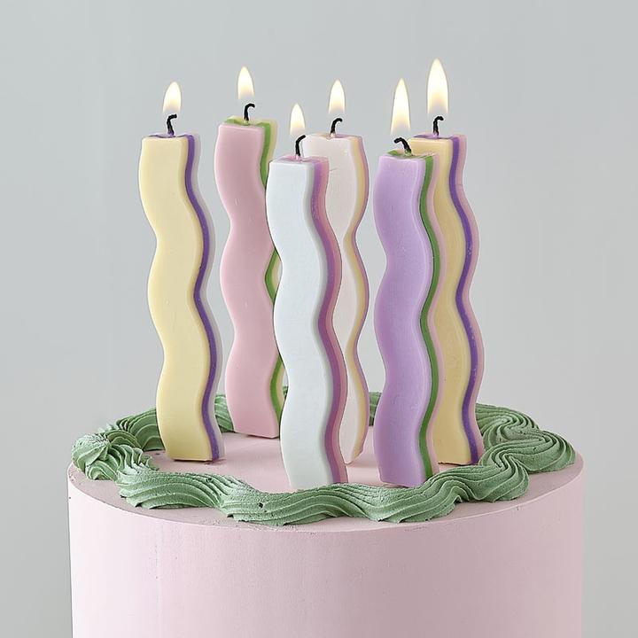 Actual product image Amscan Wavy candles (6 pcs.)