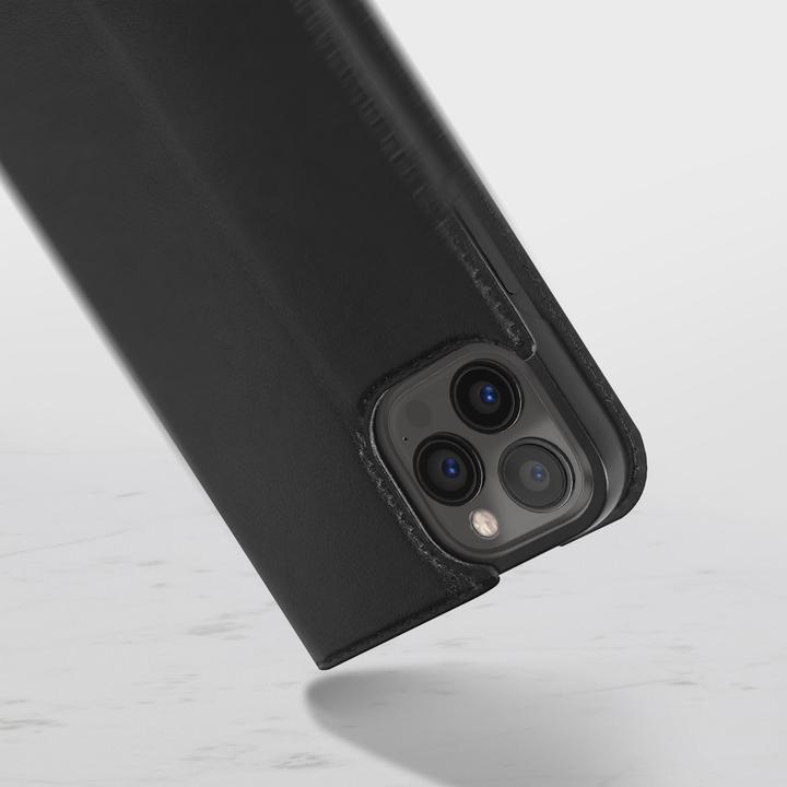 Actual product image Akashi Aka Series (Apple iPhone 13 Pro)