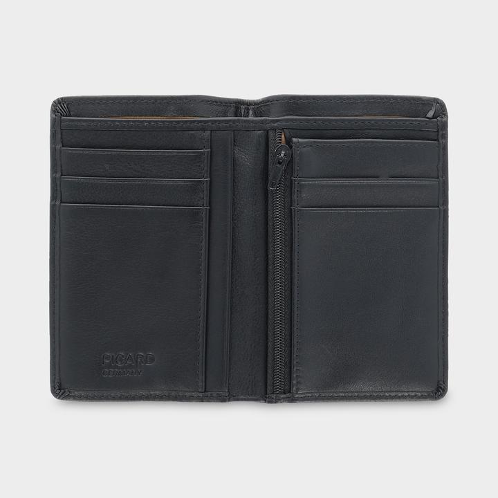 Actual product image Picard Brooklyn passport case leather 12.5 cm