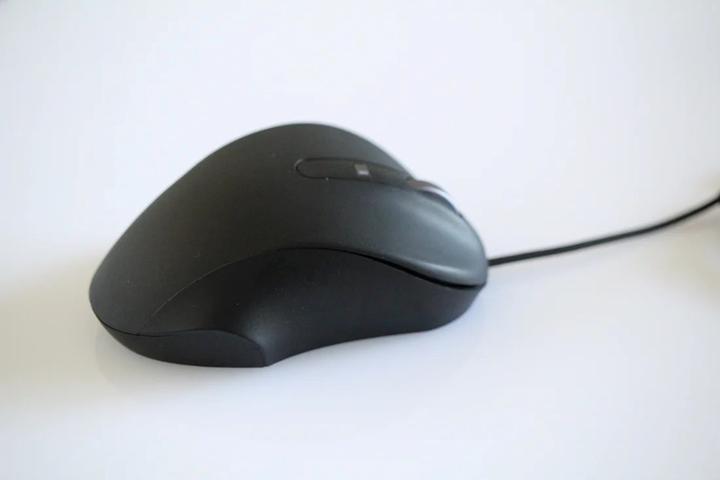 Actual product image Matias ergonomic mouse Mac PBT USB-C (4 buttons wheel) Black (Cable)