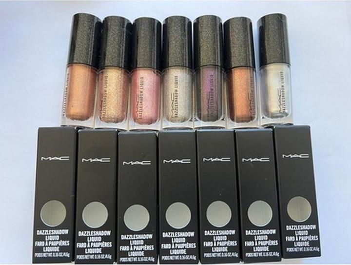 Produktbild MAC Cosmetics Dazzleshadow Liquid (Rayon Rays)