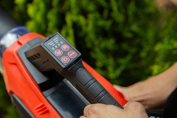 Actual product image Yato DMUCHAWA 2*18V, BEZ AKUMULATORA (Rechargeable battery operated, Vacuum cleaners & blowers)