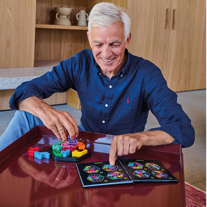 Actual product image Smart Games IQ Deluxe - Hexa (English, French, German, Italian, 1 Players)