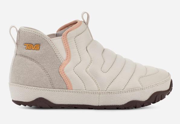 Actual product image Teva W's ReEmber Terrain Mid (40.5, 41)