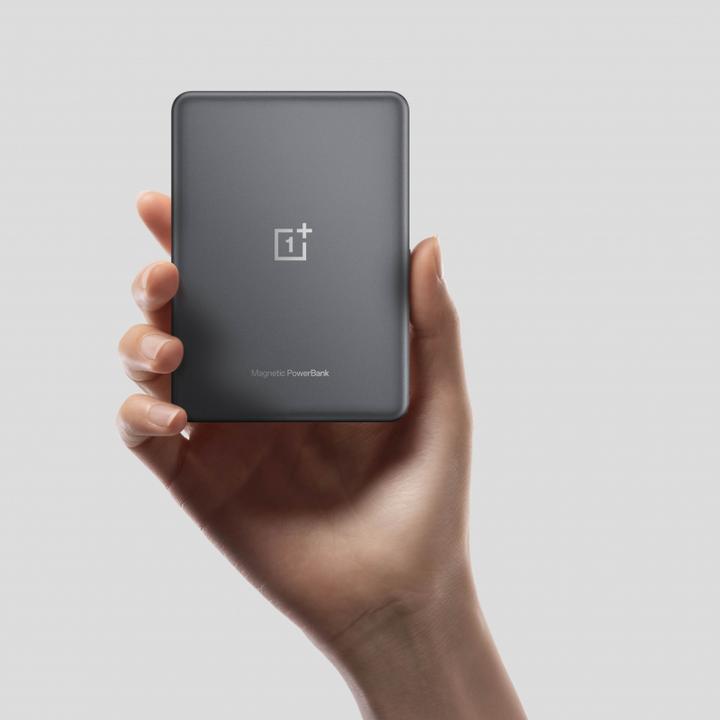 Immagine prodotto OnePlus Banca di energia magnetica senza fili Slim, 5000 mAh, grigio (5000 mAh, 10 W)