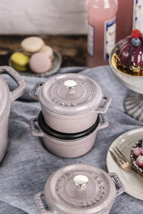 Productafbeelding Staub Mini cocotte 10 cm, rond, kersenbloesem, gietijzer (10 cm, Braadpan + kasserol, Gietijzer)