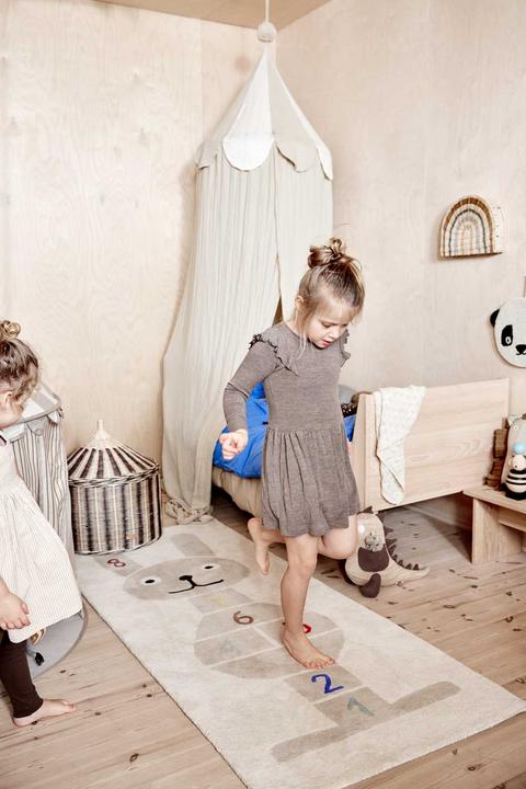 Image du produit OYOY Mini Tapis décoratif Rabbit Hopscotch Gris (75 x 180 cm)