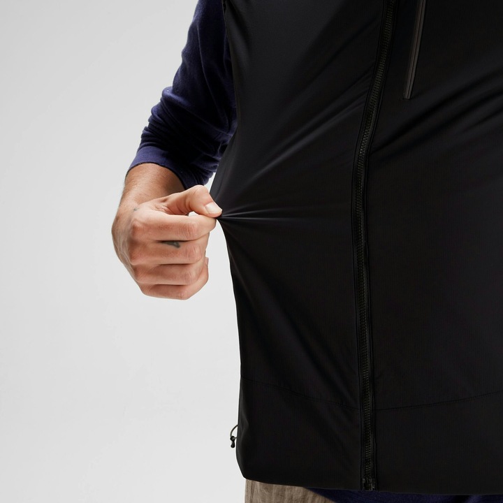 Actual product image Kathmandu seeveess jacket seeker primaoft active (L)