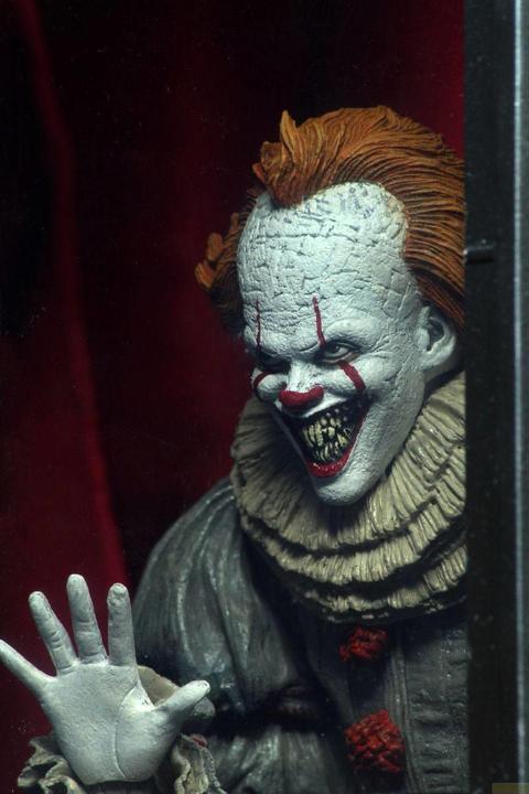 Actual product image Neca Stephen King's It 2: Ultimate Pennywise