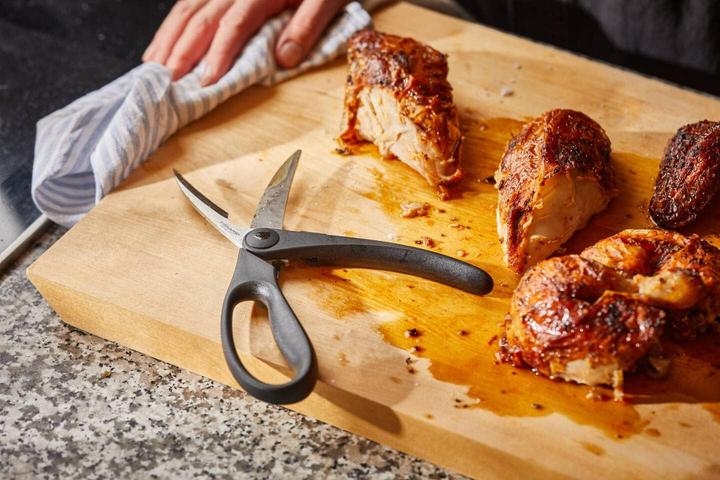 Produktbild Fiskars Geflügelschere 23 cm
